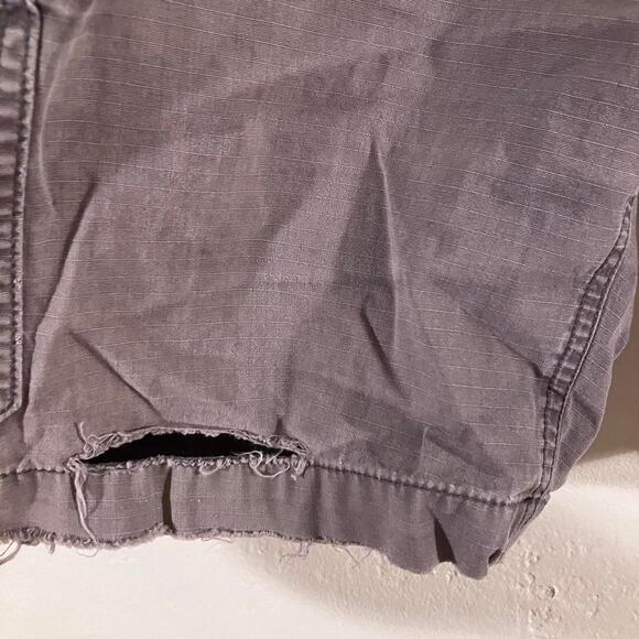 Eddie Bauer Faded Distressed Cargo Shorts - Picture 3 of 7